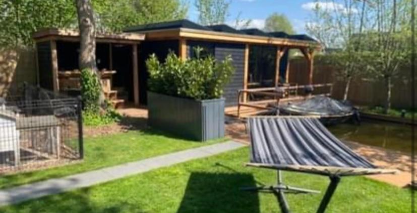 Casa Aan De Plas, B&B Met Sauna En Hottub Of Jacuzzi Nieuwkoop Exterior foto